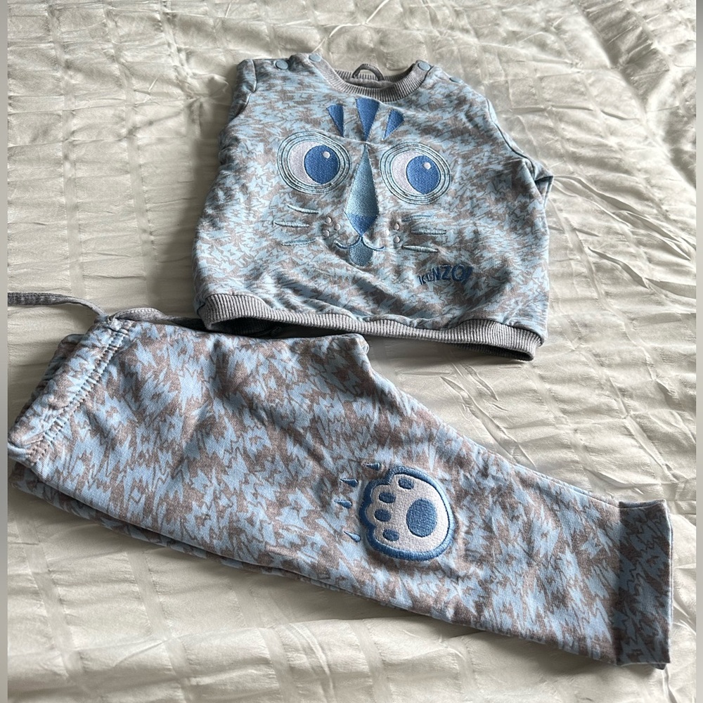 Kenzo Sweatsuit Outfit